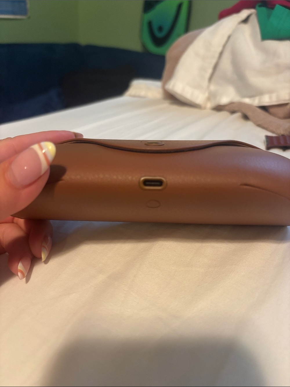 Ray-Ban Meta charging case - Picture 3 of 5